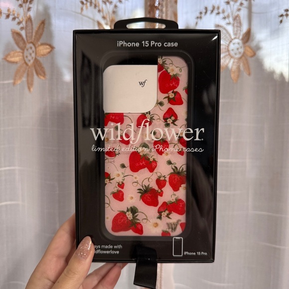 wildflower strawberry fields iphone 11 case - Picture 2 of 2